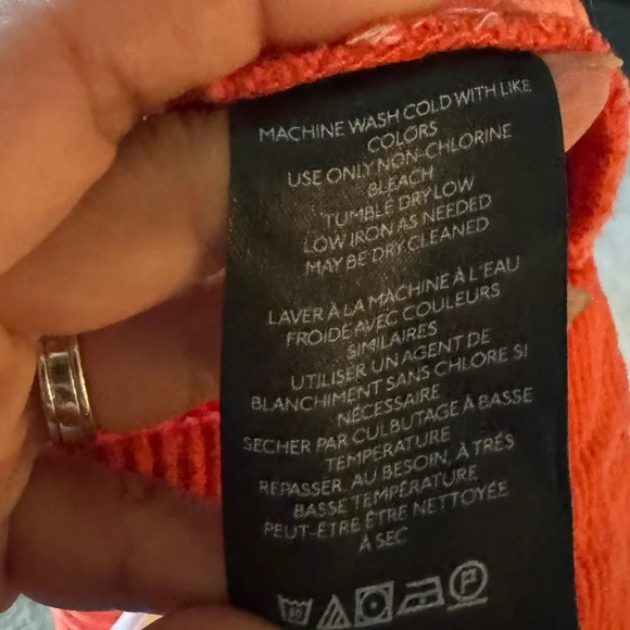 NWT Urban Outfitters BDG 100% Cotton Fray Edge Hem Corduroy Shorts Size 28 - Picture 5 of 11